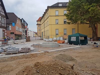 Der geplante Brunnen bildet den Mittelpunkt des neu gestalteten Platzes. Quelle: Stadt Offenburg
